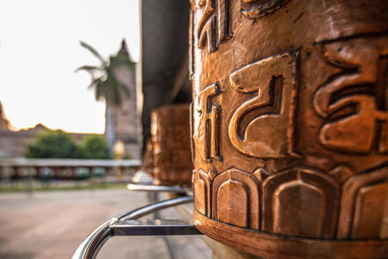 Amritara Suryauday Haveli Hotel Benares Buitenkant foto