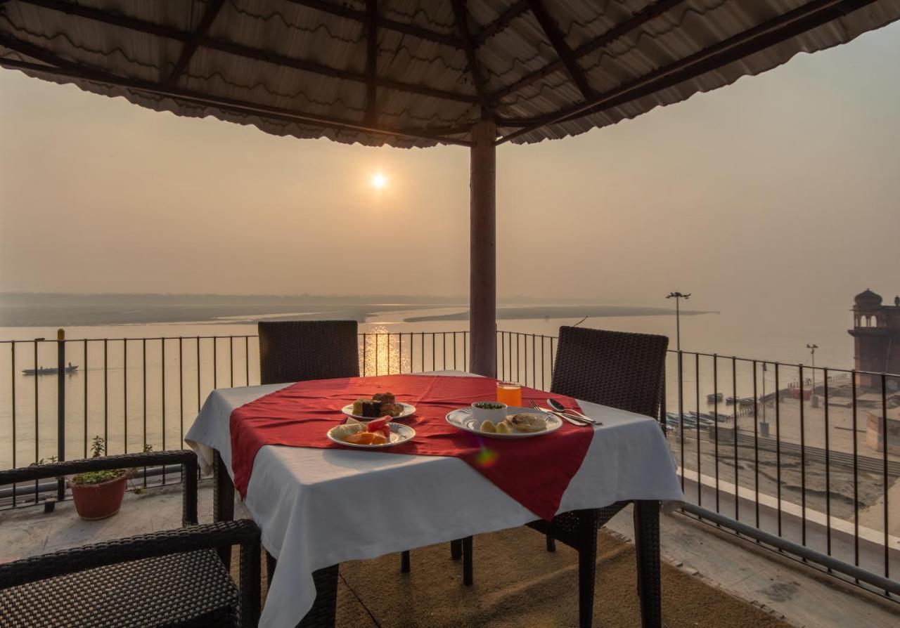 Amritara Suryauday Haveli Hotel Benares Buitenkant foto