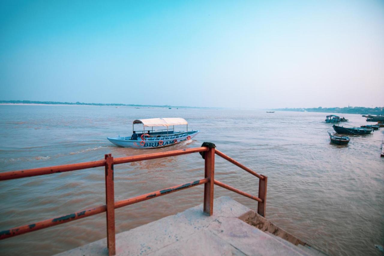 Amritara Suryauday Haveli Hotel Benares Buitenkant foto