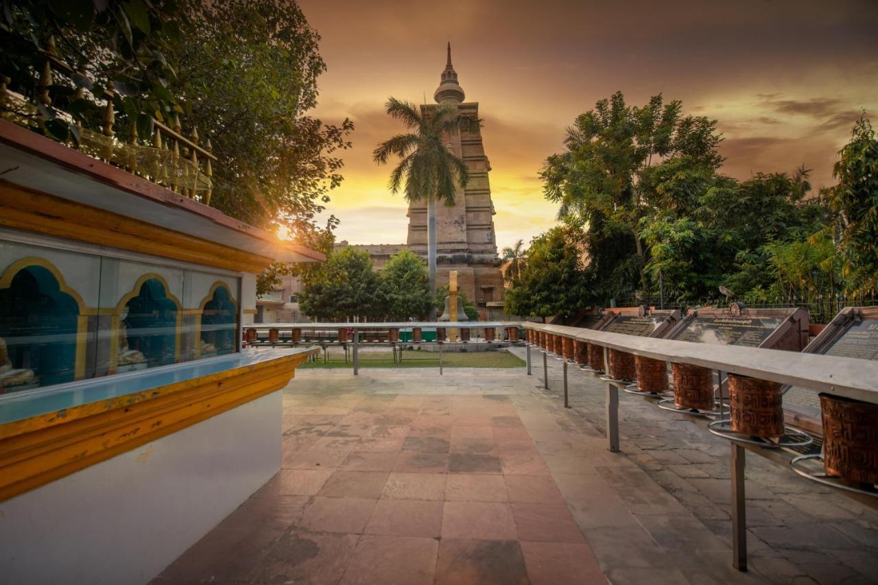 Amritara Suryauday Haveli Hotel Benares Buitenkant foto