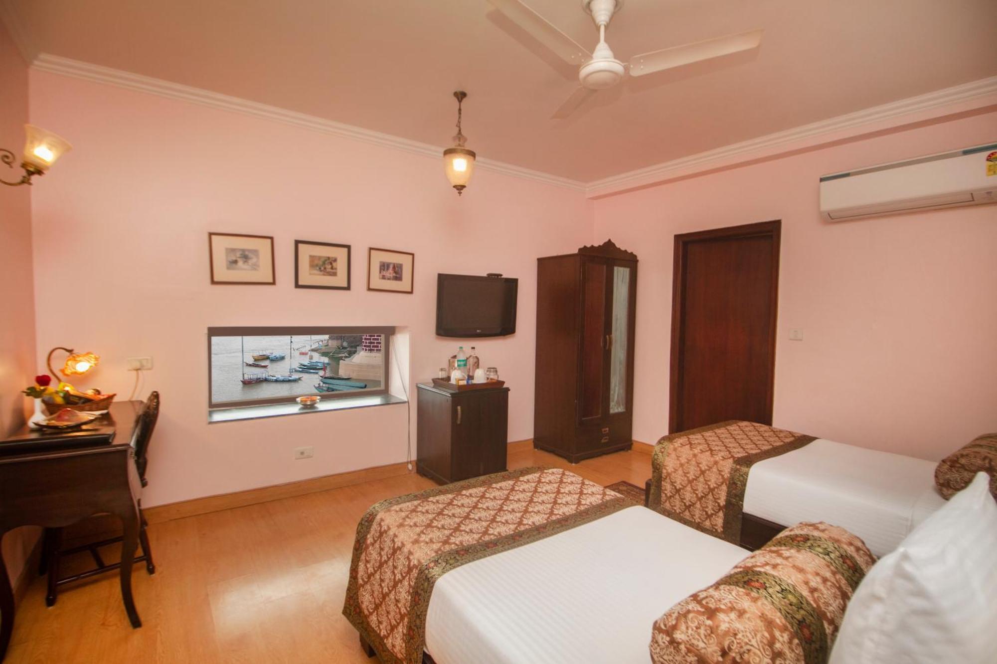 Amritara Suryauday Haveli Hotel Benares Buitenkant foto